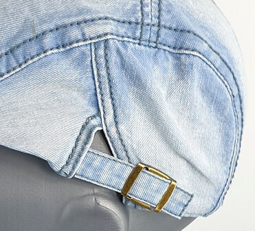 Lichtgewicht luchtige denim cap gebleekt lichtblauw