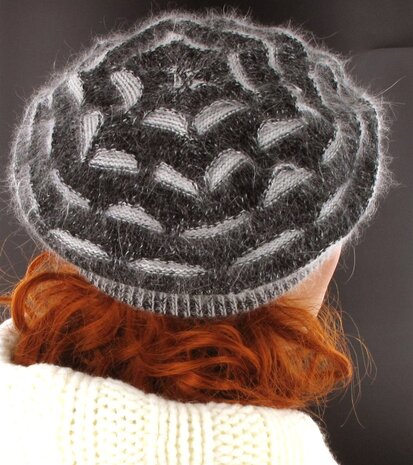 Muts baret wintermuts kleur grijs