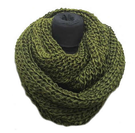 Rondsjaal in grof breisel in verschillende kleuren van viscose
