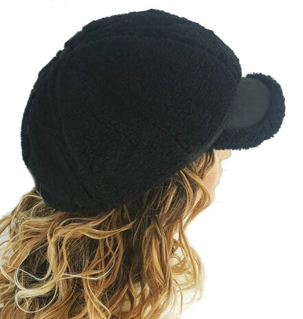 Wollen ballonpet winterpet teddy baret met klepje maat S/M kleur zwart