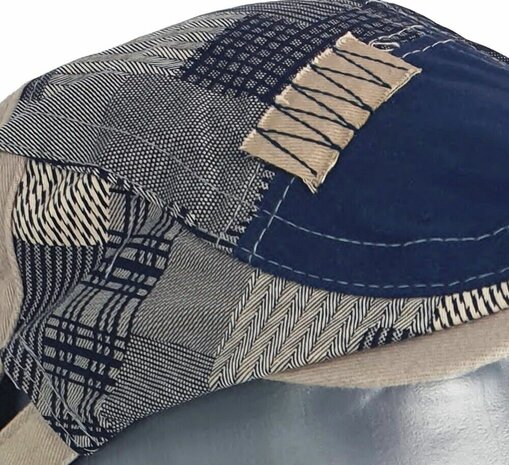 Katoenen zomerpet patchwork flatcap kleur beige blauw