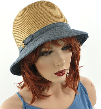 Zomerhoed zonnehoed cloche blauw naturel maat one size 56 57 centimeter