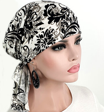 Bandana chemomuts hoofddoek voor haarverlies creme fantasie print