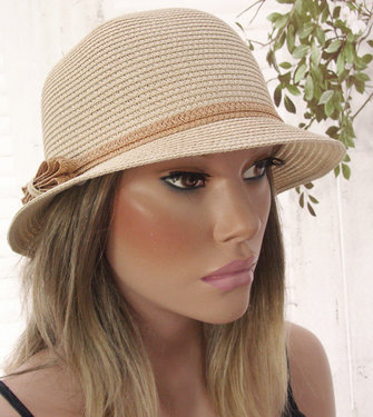 Cloche jaren 20 style van papierstro kleur naturel