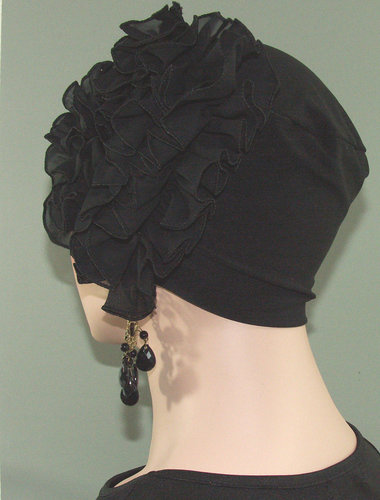 Chemo muts retro jaren 20 zwart met grote bloem