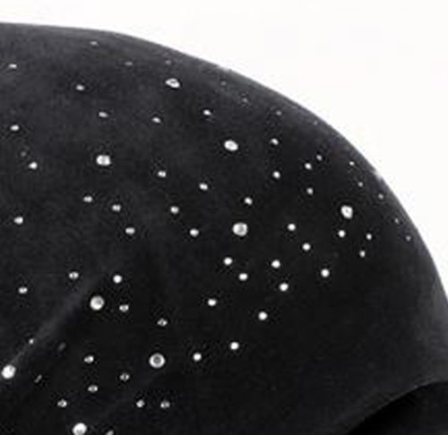 Superzachte velvet chemo beanie met strass kleur zwart