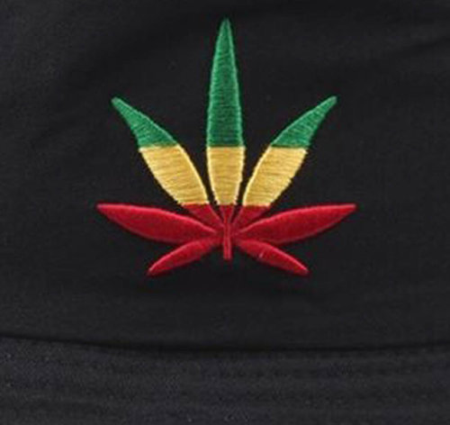 Bucket hat vissershoed zwart wietblad rasta kleuren maat 57 58 centimeter