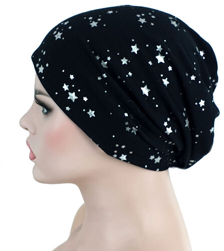 Zomerse chemomuts beanie kleur zwart met sterretjes maat one size